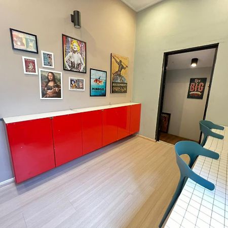 Myroom Georgetown, Off Jalan Burma, Gurney Drive Exterior photo