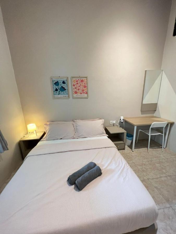 Myroom Georgetown, Off Jalan Burma, Gurney Drive Exterior photo